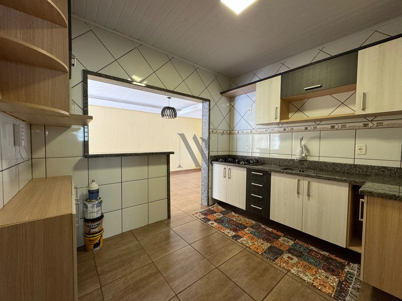 Casa 3 Dormitórios À Venda no Bairro Bom Sucesso: 12ª foto da galeria de imagens do imóvel