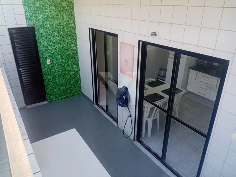 Cobertura na Ocian: 2ª foto da galeria de imagens do imóvel