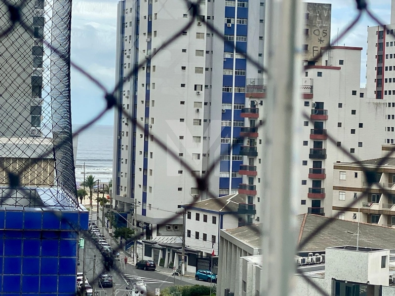 Apartamento mobiliado com 1 dormitório no Boqueirão: 2ª foto da galeria de imagens do imóvel