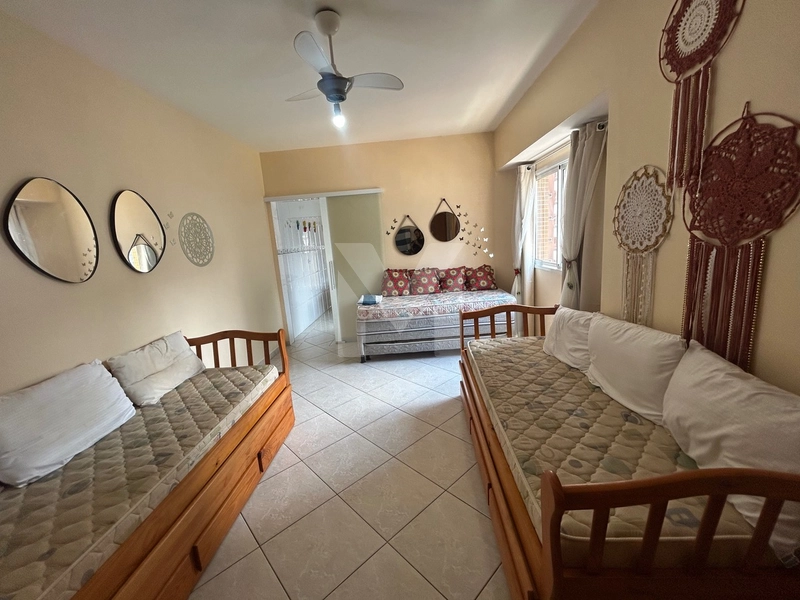 1 DORMITÓRIO NA GUILHERMINA – 100 METROS DA PRAIA: 2ª foto da galeria de imagens do imóvel