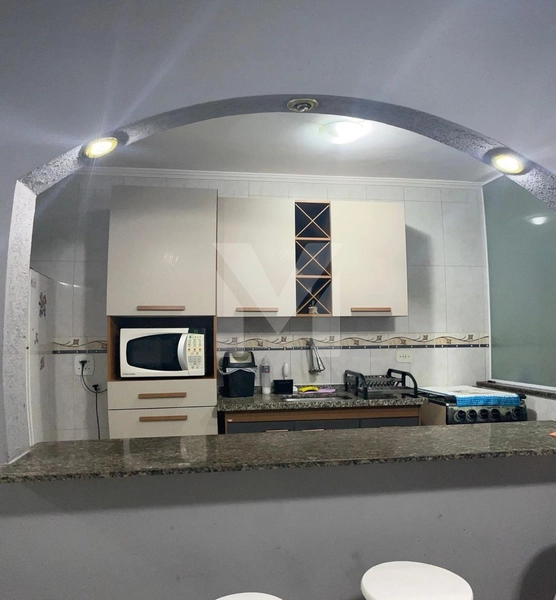 APARTAMENTO 2 DORMITÓRIOS PORTEIRA FECHADA NA Aviação – Praia Grande: 4ª foto da galeria de imagens do imóvel