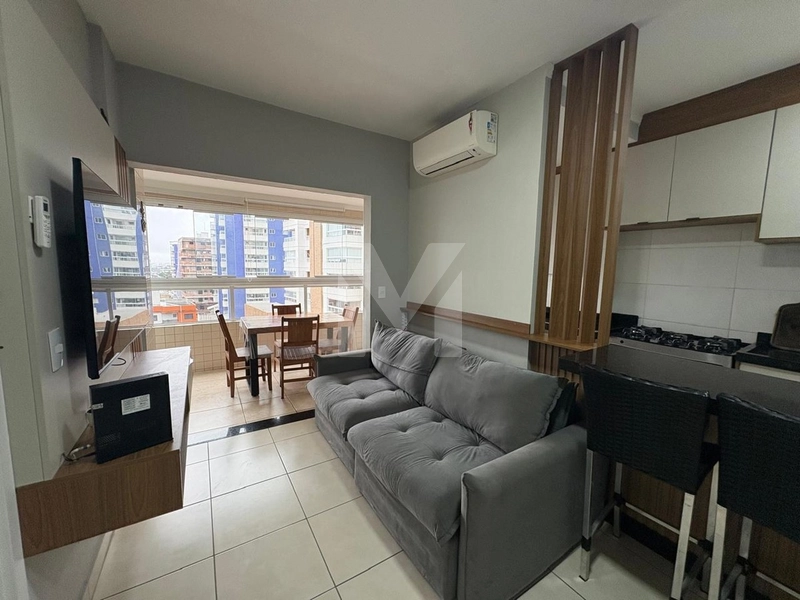 Apartamento Mobiliado - 44 m² - 1 Dormitórios - 200 metros da praia