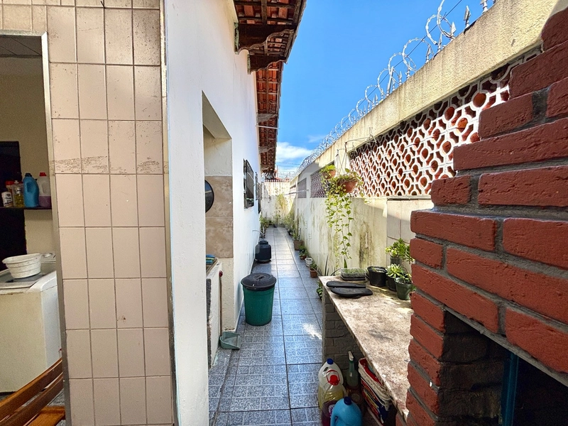 Há 4 quadras da praia, quintal e muito mais, olha essa Casa Isolada !: 21ª foto da galeria de imagens do imóvel