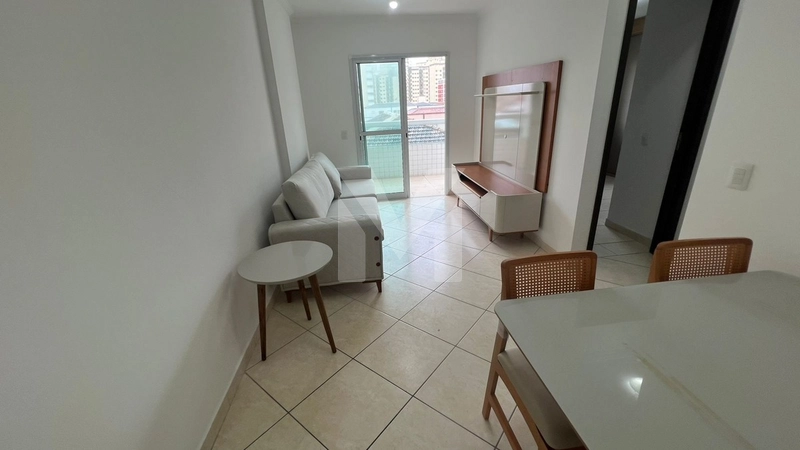 mobiliado 50 metros da Praia: 1ª foto da galeria de imagens do imóvel