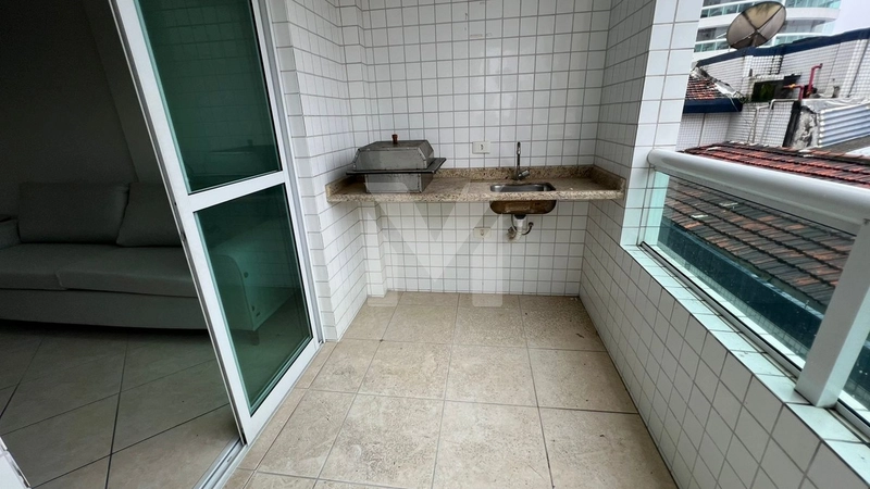 mobiliado 50 metros da Praia: 16ª foto da galeria de imagens do imóvel