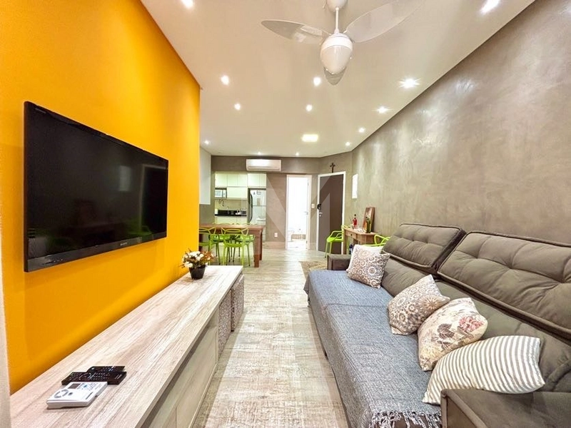 Há 200m Do Mar, Mobiliado, 2 Suítes na melhor região, Canto do Forte: 9ª foto da galeria de imagens do imóvel