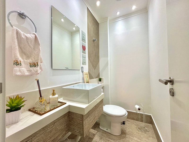 Há 200m Do Mar, Mobiliado, 2 Suítes na melhor região, Canto do Forte: 12ª foto da galeria de imagens do imóvel