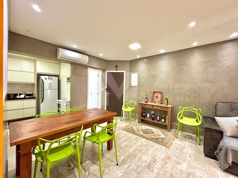 Há 200m Do Mar, Mobiliado, 2 Suítes na melhor região, Canto do Forte: 11ª foto da galeria de imagens do imóvel