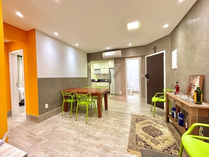 Há 200m Do Mar, Mobiliado, 2 Suítes na melhor região, Canto do Forte: 10ª foto da galeria de imagens do imóvel