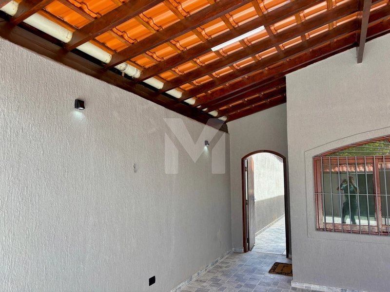 More perto da praia com piscina e 5 vagas — essa casa é raridade !: 18ª foto da galeria de imagens do imóvel