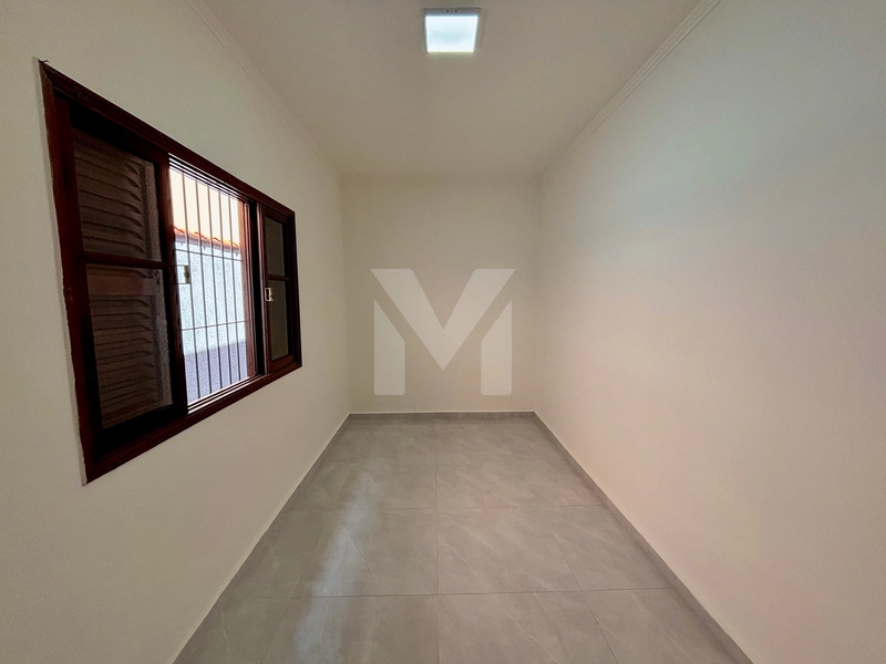 More perto da praia com piscina e 5 vagas — essa casa é raridade !: 36ª foto da galeria de imagens do imóvel