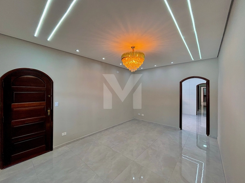 More perto da praia com piscina e 5 vagas — essa casa é raridade !: 20ª foto da galeria de imagens do imóvel