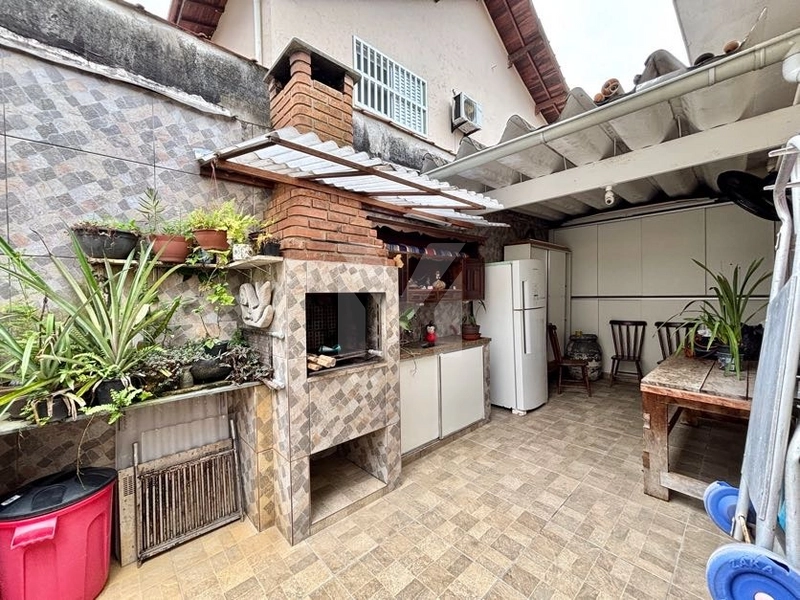 Casa perto da Praia, espaço gourmet, closset e quintal - Guilhermina: 34ª foto da galeria de imagens do imóvel