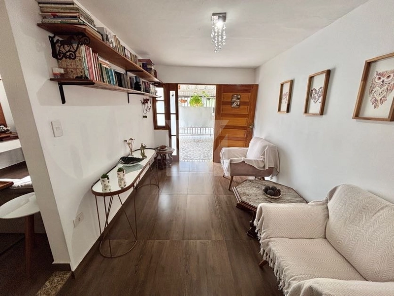 Casa perto da Praia, espaço gourmet, closset e quintal - Guilhermina: 6ª foto da galeria de imagens do imóvel