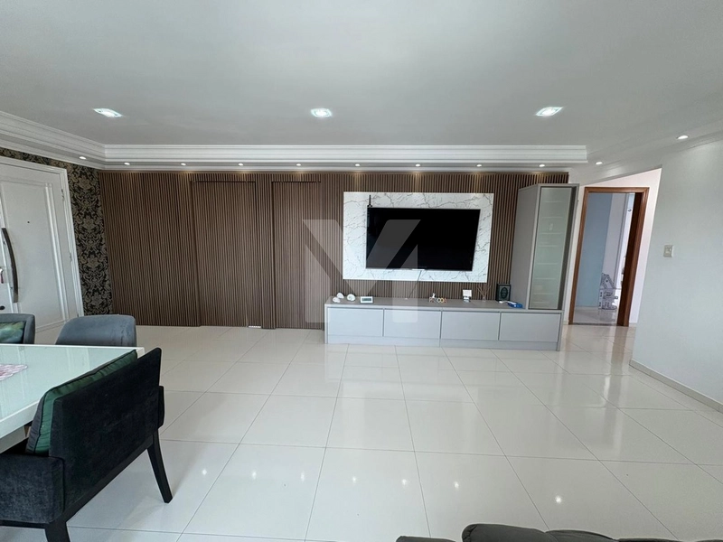 Lindo Apartamento - 170m²: 2ª foto da galeria de imagens do imóvel