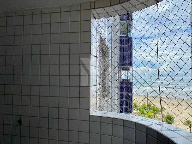 Excelente Oportunidade Apartamento 30m da praia: 2ª foto da galeria de imagens do imóvel