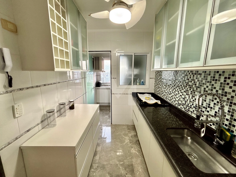 Ultimo andar, vista definitiva, apartamento com 2 Dorm próximo á Praia: 16ª foto da galeria de imagens do imóvel