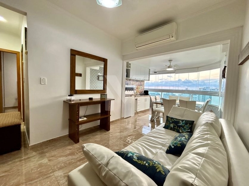 Ultimo andar, vista definitiva, apartamento com 2 Dorm próximo á Praia: 8ª foto da galeria de imagens do imóvel