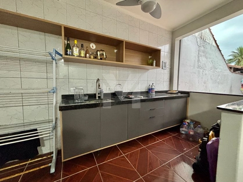 Casa alto Padrão em terreno 5x50, 3 Dormitórios(2suítes) + Edícula: 36ª foto da galeria de imagens do imóvel