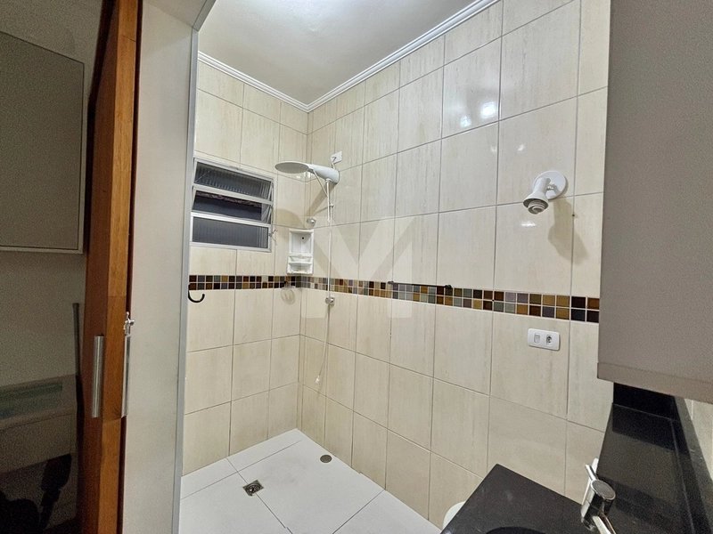 Casa alto Padrão em terreno 5x50, 3 Dormitórios(2suítes) + Edícula: 16ª foto da galeria de imagens do imóvel