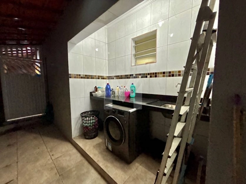 Casa alto Padrão em terreno 5x50, 3 Dormitórios(2suítes) + Edícula: 39ª foto da galeria de imagens do imóvel