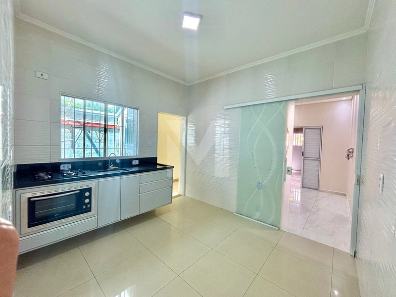 Casa térrea 2 Dorm.(1 suíte) há 300m da Praia na Guilhermina: 9ª foto da galeria de imagens do imóvel