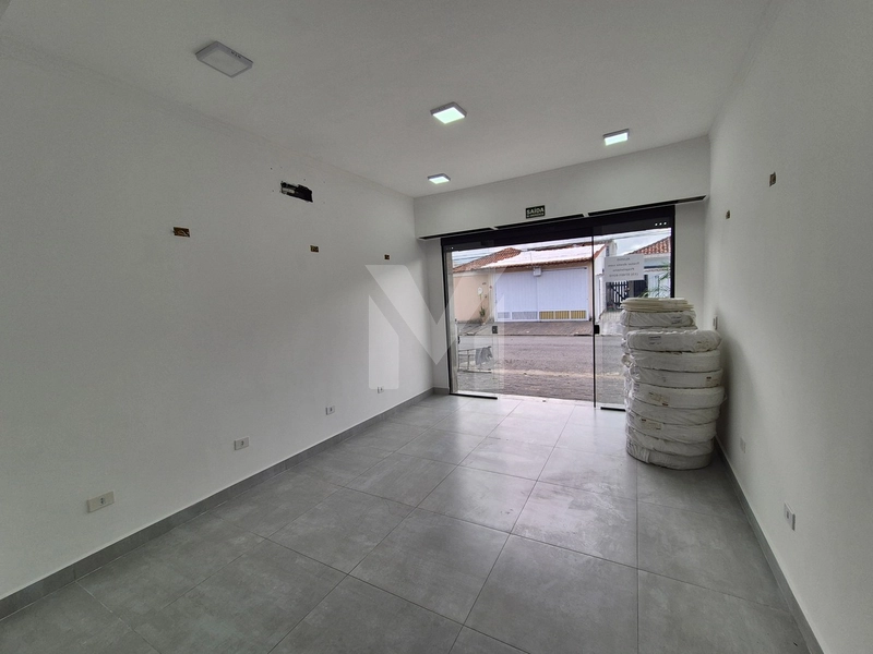 Loja comercial para locação no Boqueirão – excelente localização: 3ª foto da galeria de imagens do imóvel