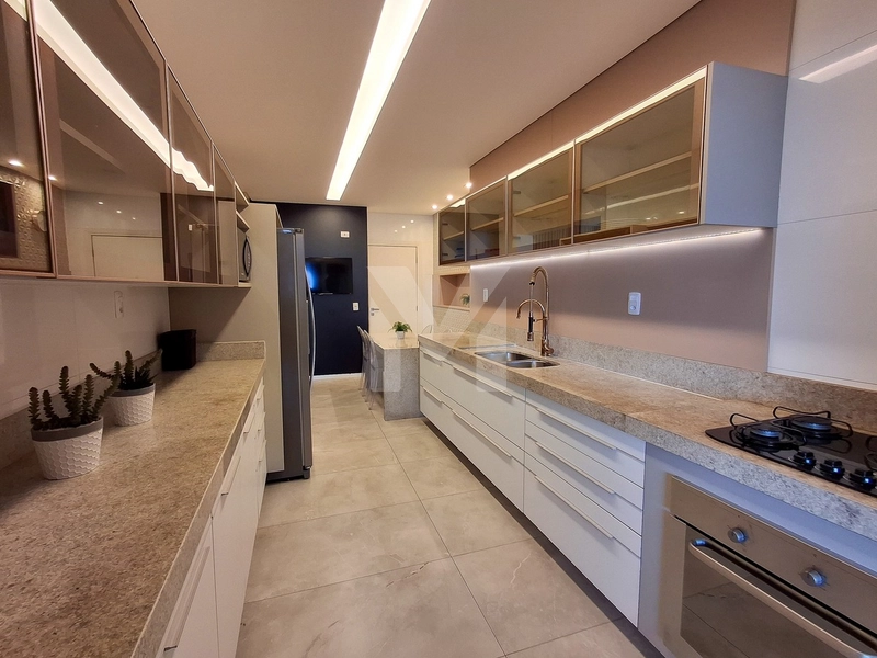 Apartamento com 4 dormitórios no Canto do Forte: 18ª foto da galeria de imagens do imóvel