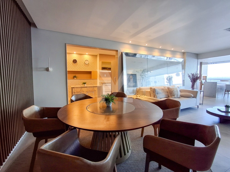 Apartamento com 4 dormitórios no Canto do Forte: 11ª foto da galeria de imagens do imóvel