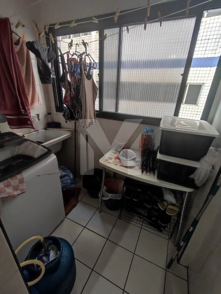 Prédio com portaria 24h: 30ª foto da galeria de imagens do imóvel