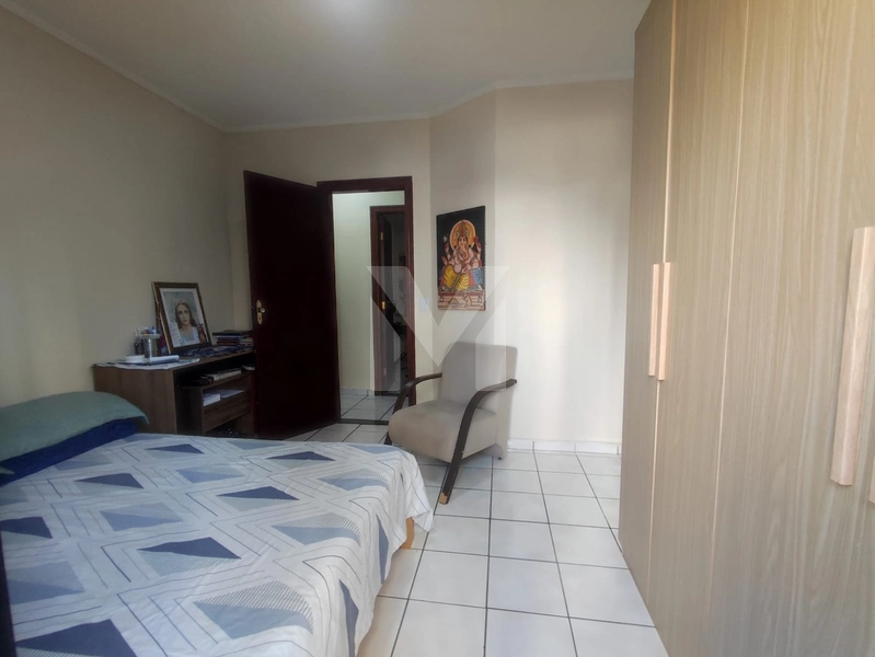 Prédio com portaria 24h: 15ª foto da galeria de imagens do imóvel