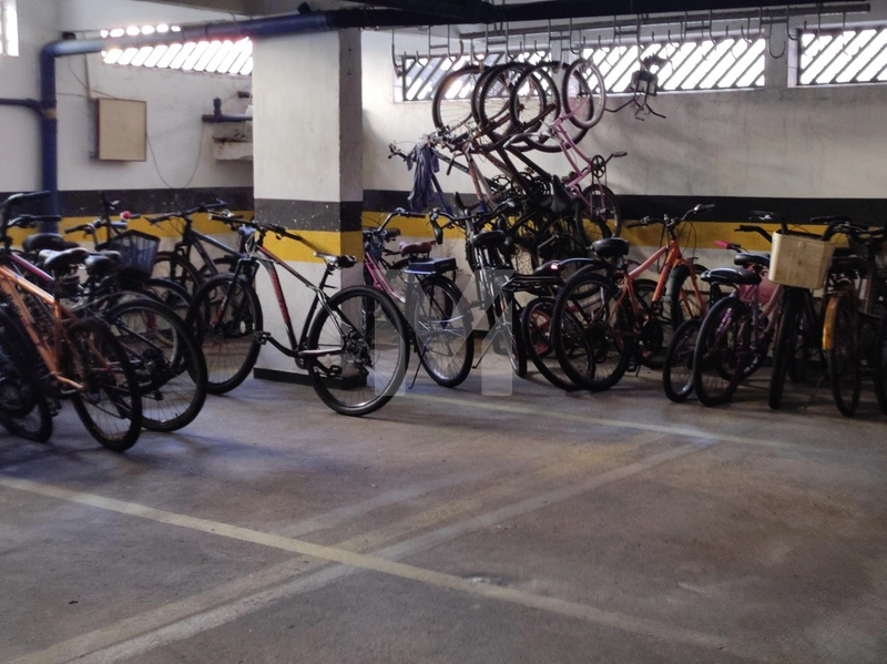 Prédio com portaria 24h: 13ª foto da galeria de imagens do imóvel