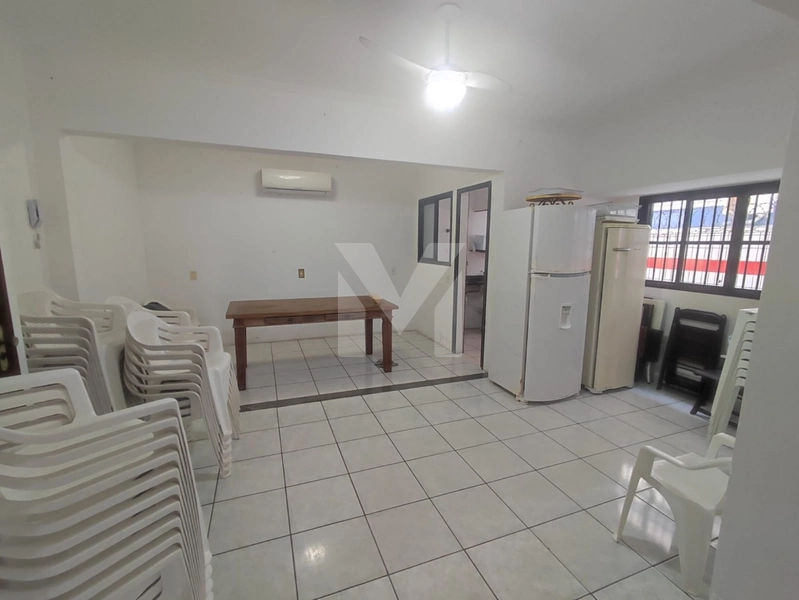 Prédio com portaria 24h: 7ª foto da galeria de imagens do imóvel