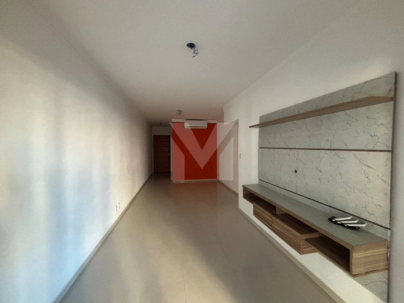 Apartamento no Canto do Forte 100 metros da praia: 4ª foto da galeria de imagens do imóvel