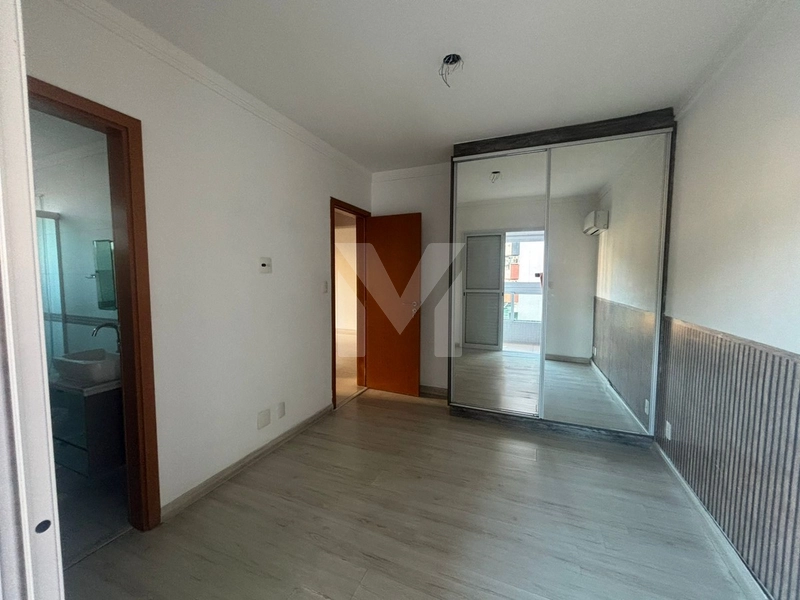 Apartamento no Canto do Forte 100 metros da praia: 10ª foto da galeria de imagens do imóvel