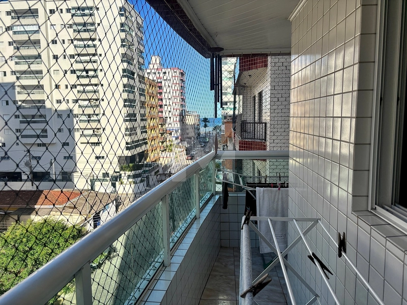 Apartamento 2 Dorm.(1 suite) frente rua, vista livre com 2 vagas: 3ª foto da galeria de imagens do imóvel