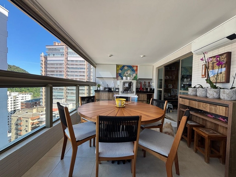 Apartamento à venda no Canto do Forte: 1ª foto da galeria de imagens do imóvel