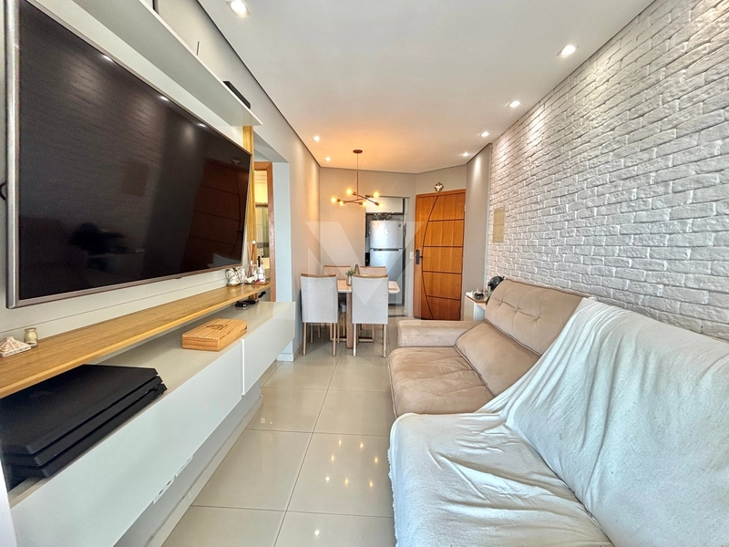 Andar alto e vista livre, esse apartamento há 300m da praia é pra você: 4ª foto da galeria de imagens do imóvel