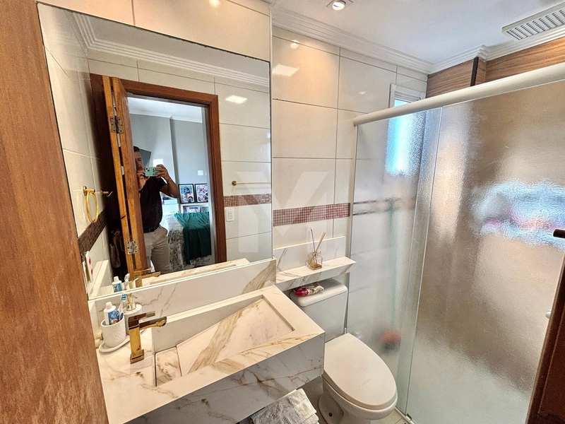 Andar alto e vista livre, esse apartamento há 300m da praia é pra você: 20ª foto da galeria de imagens do imóvel