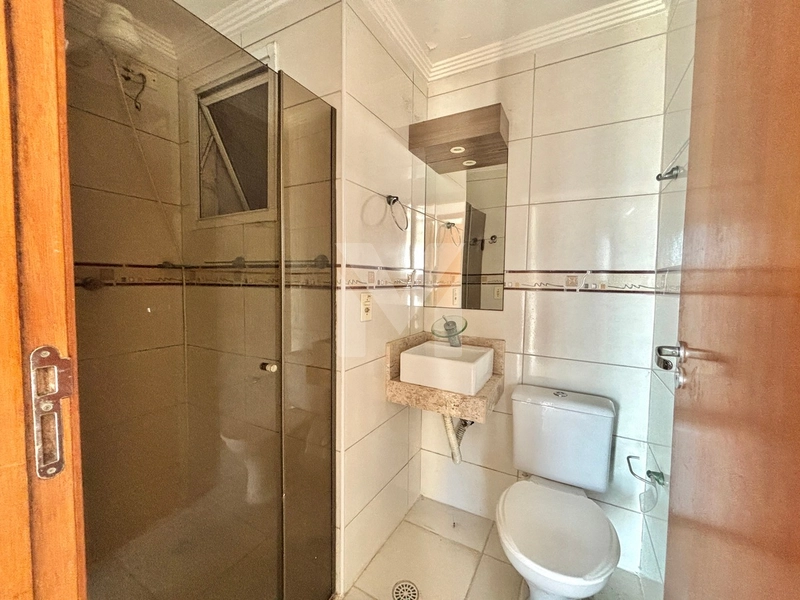 Andar alto e vista livre, esse apartamento há 300m da praia é pra você: 8ª foto da galeria de imagens do imóvel