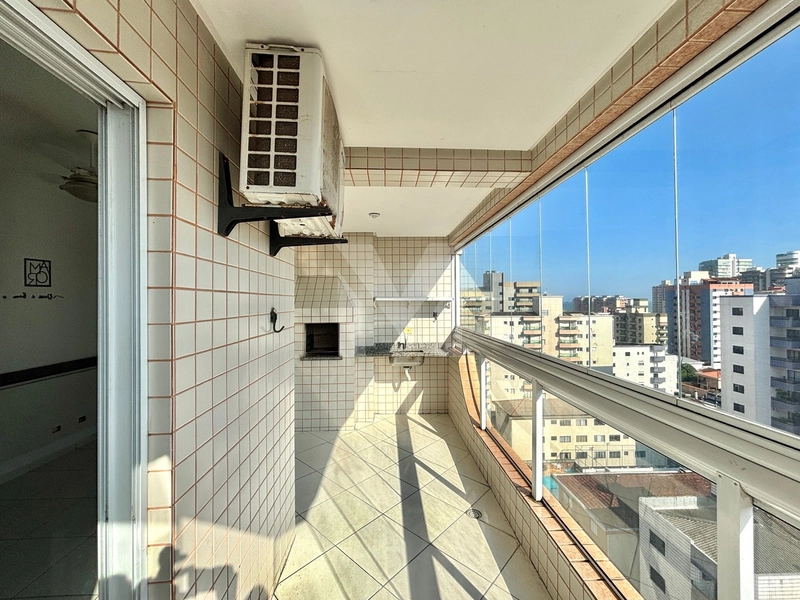 Andar alto e vista livre, esse apartamento há 300m da praia é pra você: 14ª foto da galeria de imagens do imóvel