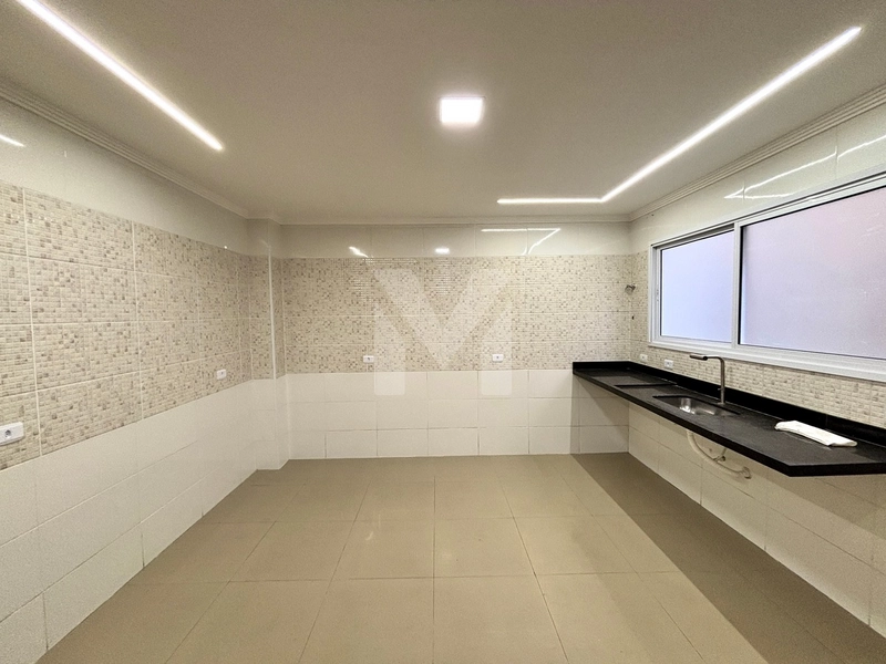 Há 300m da Praia na Guilhermina Triplex com 3 Dorm.(2 suítes): 5ª foto da galeria de imagens do imóvel