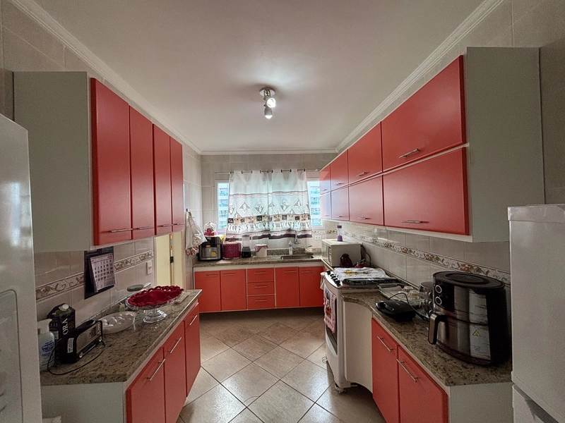 Apartamento em prédio Frente Mar: 4ª foto da galeria de imagens do imóvel