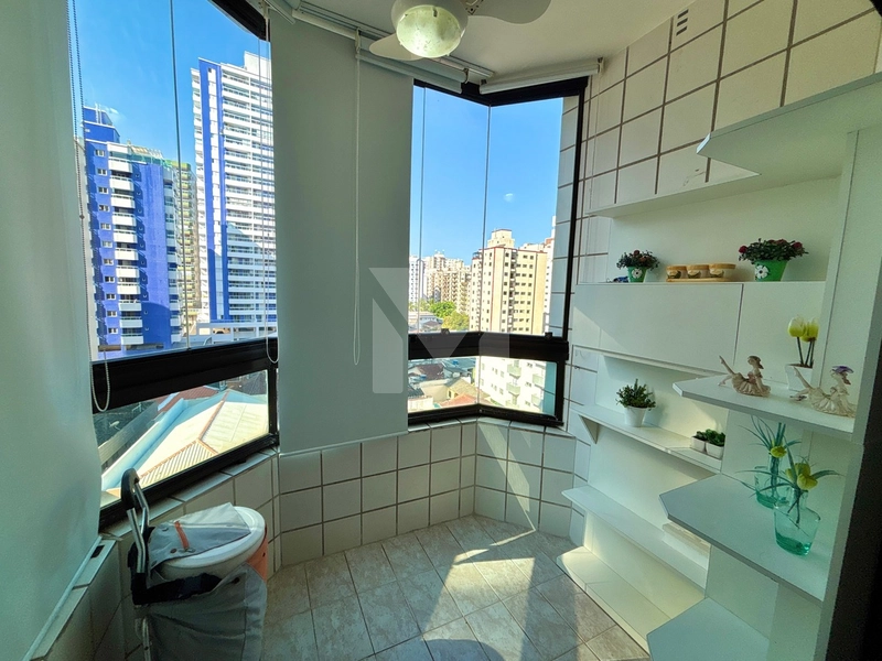 : 2ª foto da galeria de imagens do imóvel