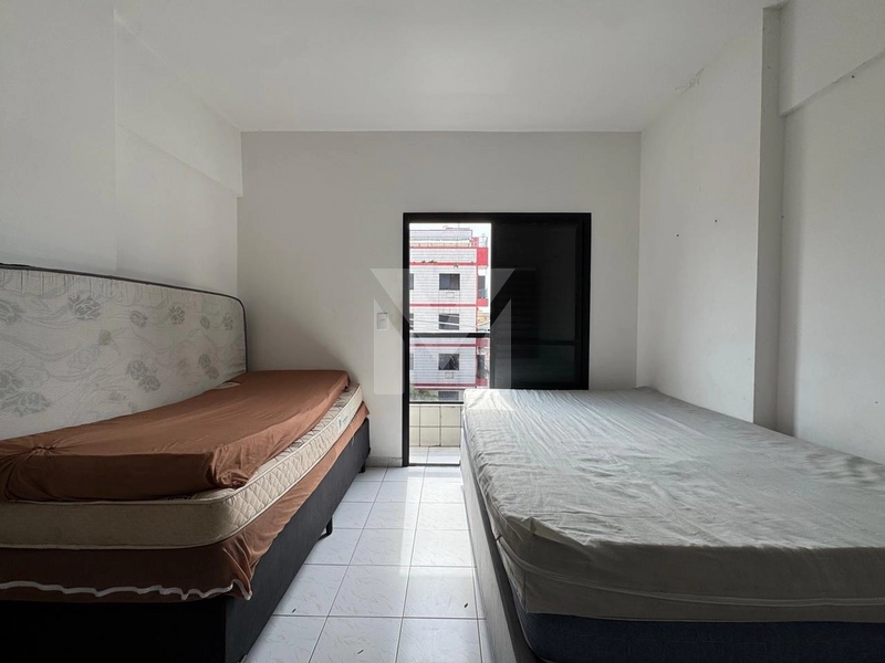 1 Dormitório Com piscina: 6ª foto da galeria de imagens do imóvel