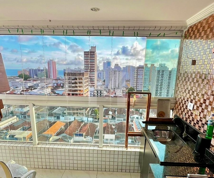 Apartamento mobiliado com vista livre na Ocian: 3ª foto da galeria de imagens do imóvel