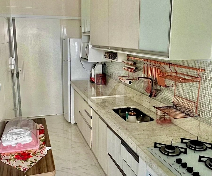 Apartamento mobiliado com vista livre na Ocian: 11ª foto da galeria de imagens do imóvel