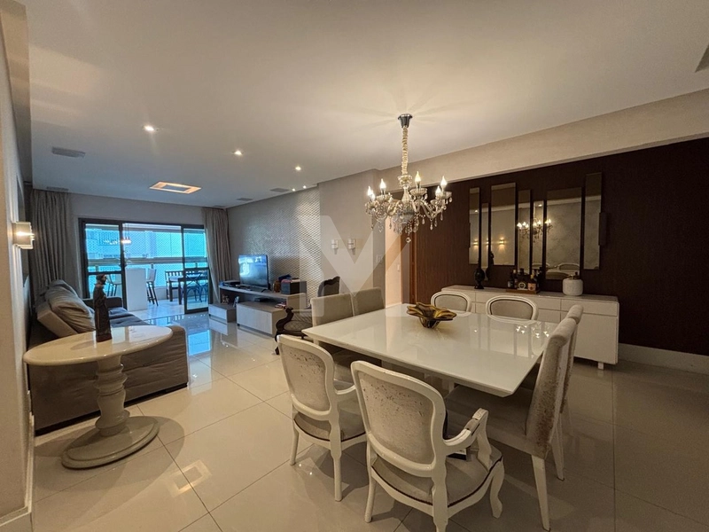Apartamento à venda no bairro Canto do Forte