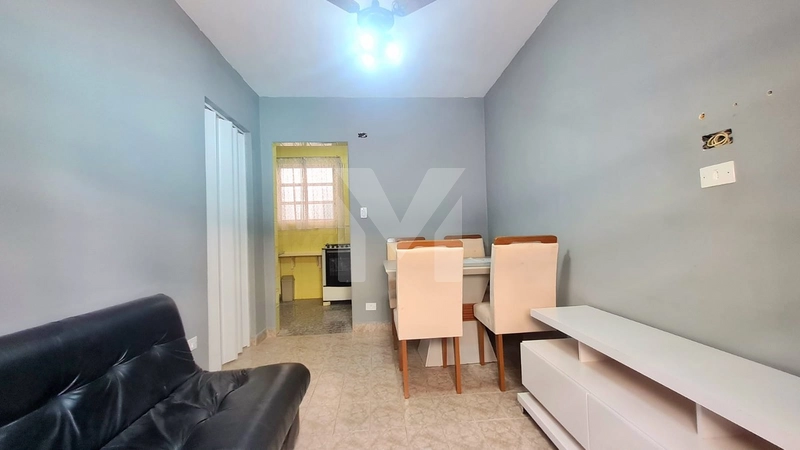 Apartamento 40m² no Canto do Forte – 2º Andar de Escada: 2ª foto da galeria de imagens do imóvel