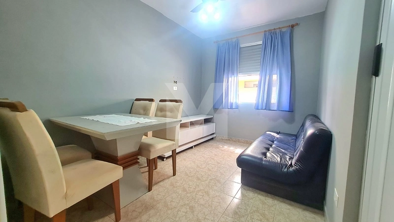 Apartamento 40m² no Canto do Forte – 2º Andar de Escada: 1ª foto da galeria de imagens do imóvel